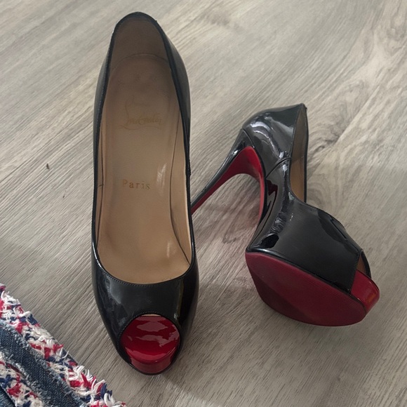 Authentic Christian Louboutin Black and Red Peep Toe Heels - Picture 1 of 9